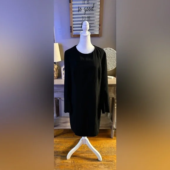 Forest Lily Dress - Picture 1 of 8